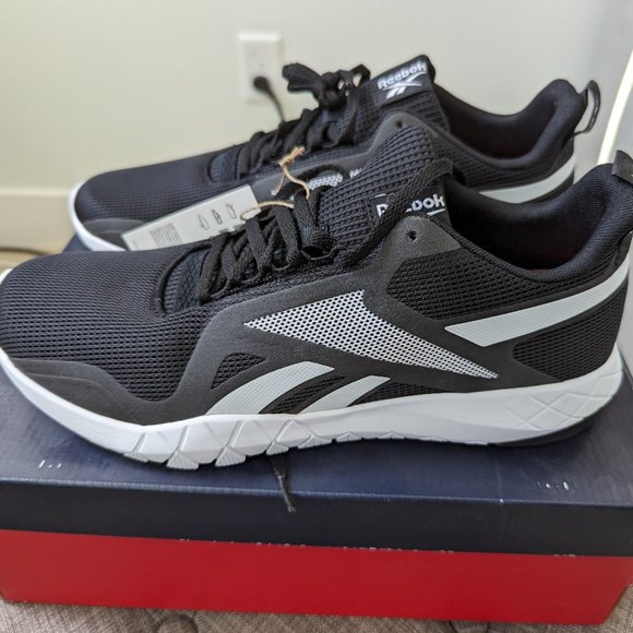 Reebok Other - Reebok NWT Mens Size 10 Flexagon Force 3.0
